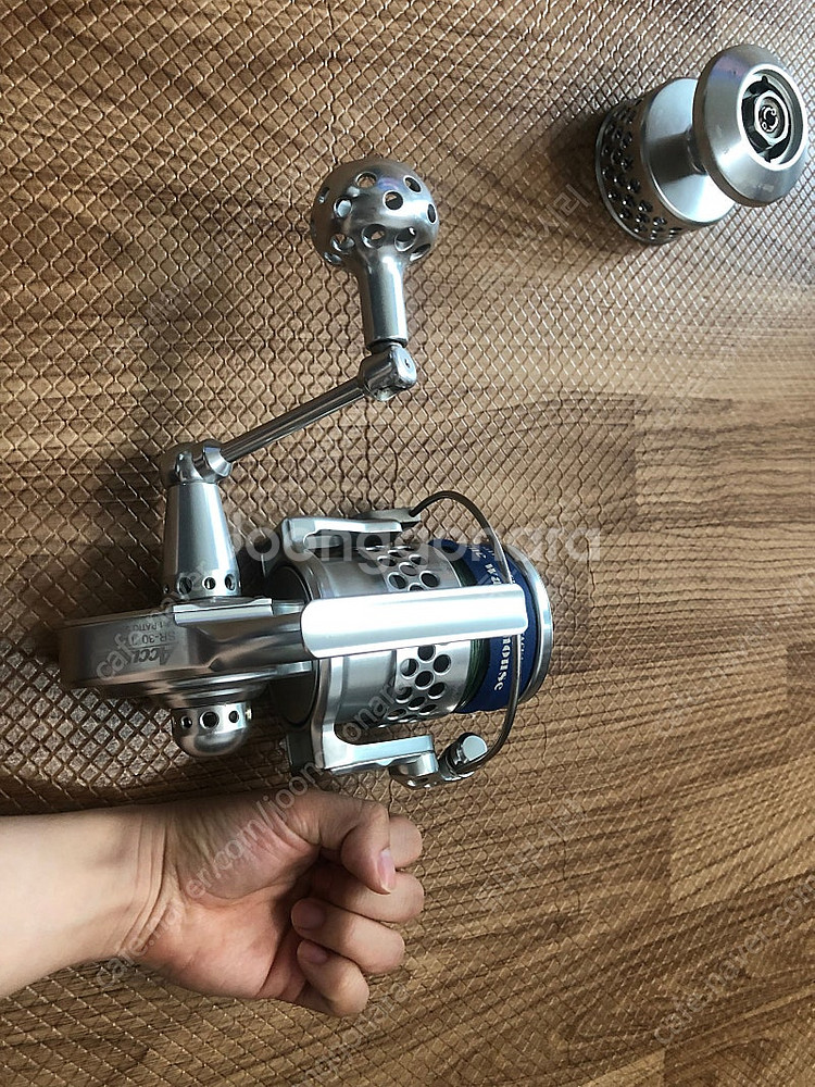 지깅 파핑릴 accurate 릴 팝니다--3